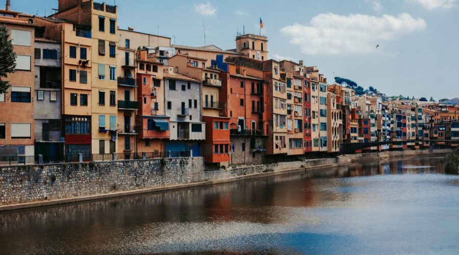 Qué ver en Girona: 10 lugares imprescindibles y secretos